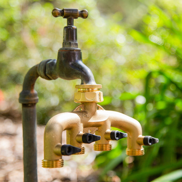 4 Way Manifold Brass